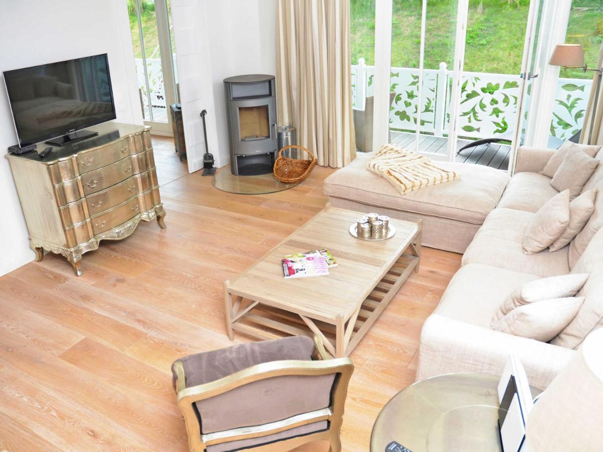 Villa "Johanna" Sellin - Wg13 Mit Kamin Und Zwei Balkonen المظهر الخارجي الصورة