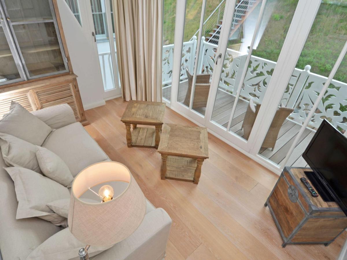 Villa "Johanna" Sellin - Wg13 Mit Kamin Und Zwei Balkonen المظهر الخارجي الصورة