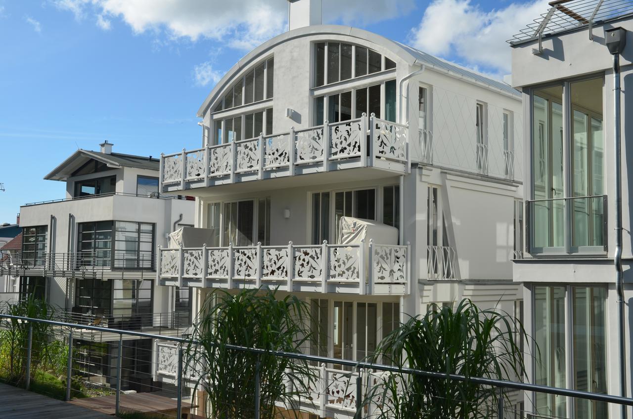 Villa "Johanna" Sellin - Wg13 Mit Kamin Und Zwei Balkonen المظهر الخارجي الصورة